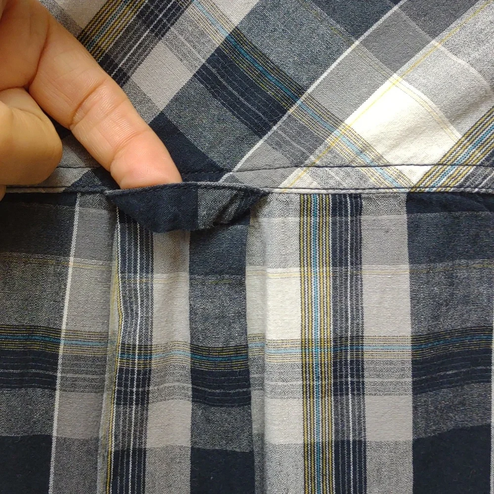 Levi's Authentics Signature All Cotton LS BU Chest Pocket Black Grey Plaid Shirt